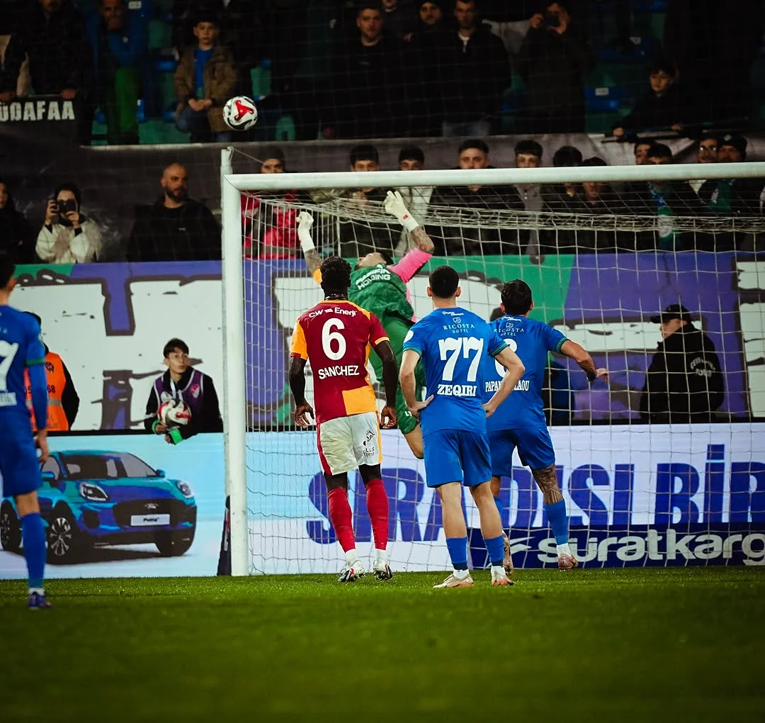Rize’de 3-0’lık Galatasaray Galibiyeti ve Sahada Kalan Soru İşaretleri